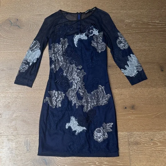 Karen Millen Navy Embroidered Lace Sheath Dress Mesh Sleeve UK 8 US 4 - Picture 2 of 6